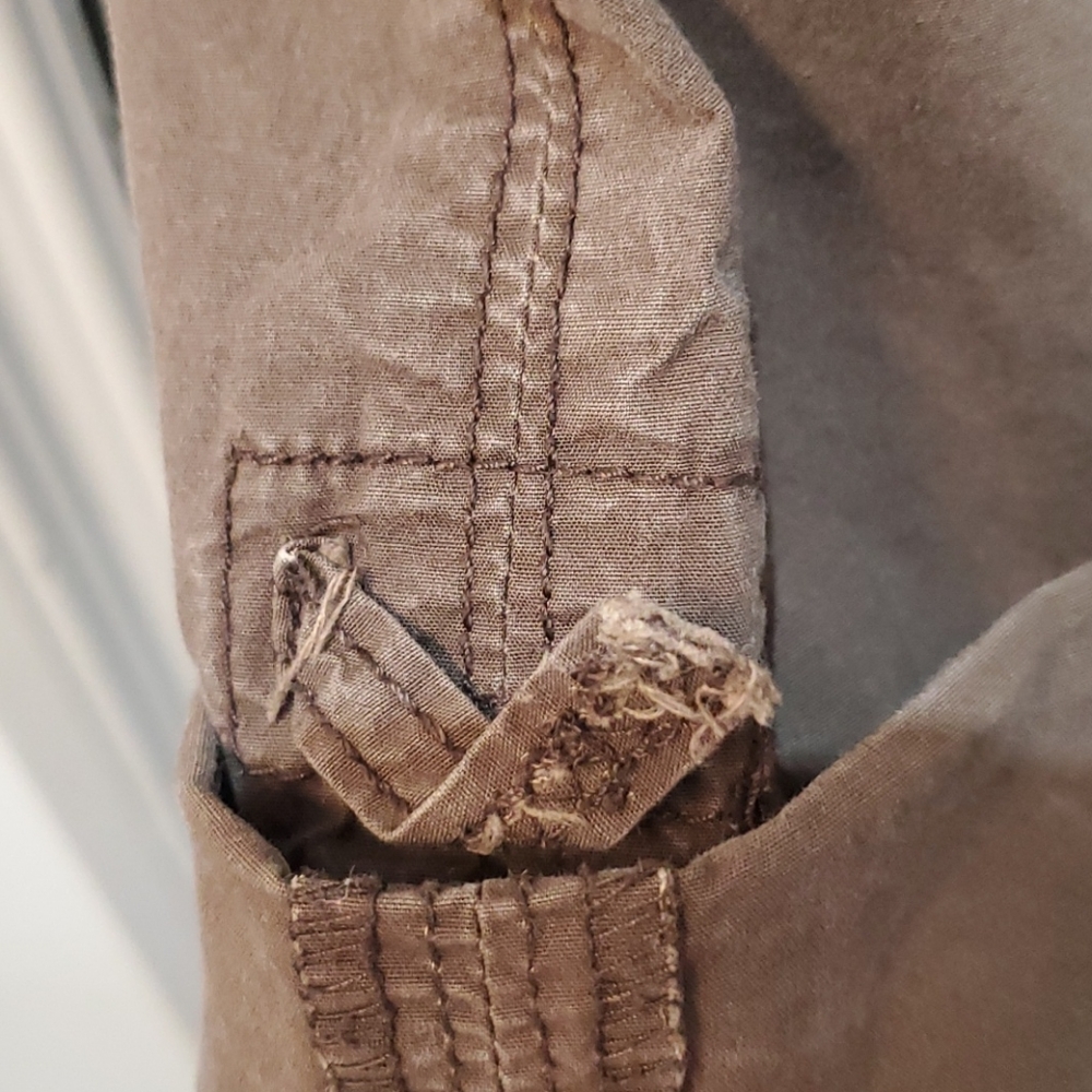 Capris - Picture 7 of 8